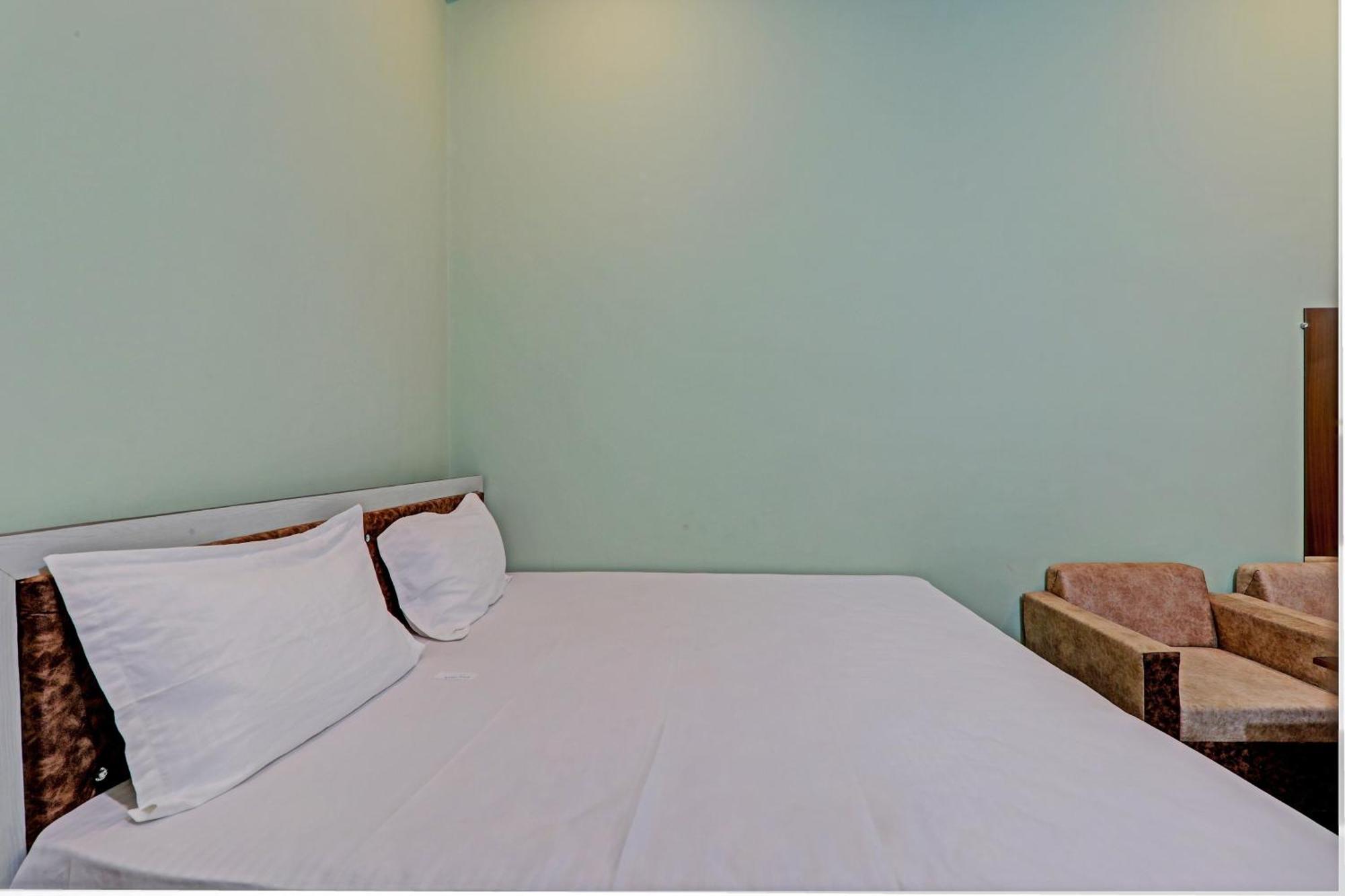 Oyo Green Valley Guest House Sultanpur  Luaran gambar